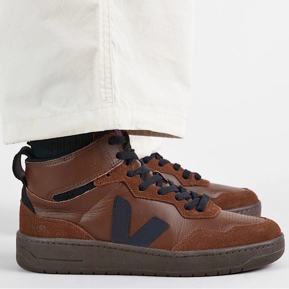 VEJA V-95 high-top Men's Brown and Black New Sneakers Size 9
